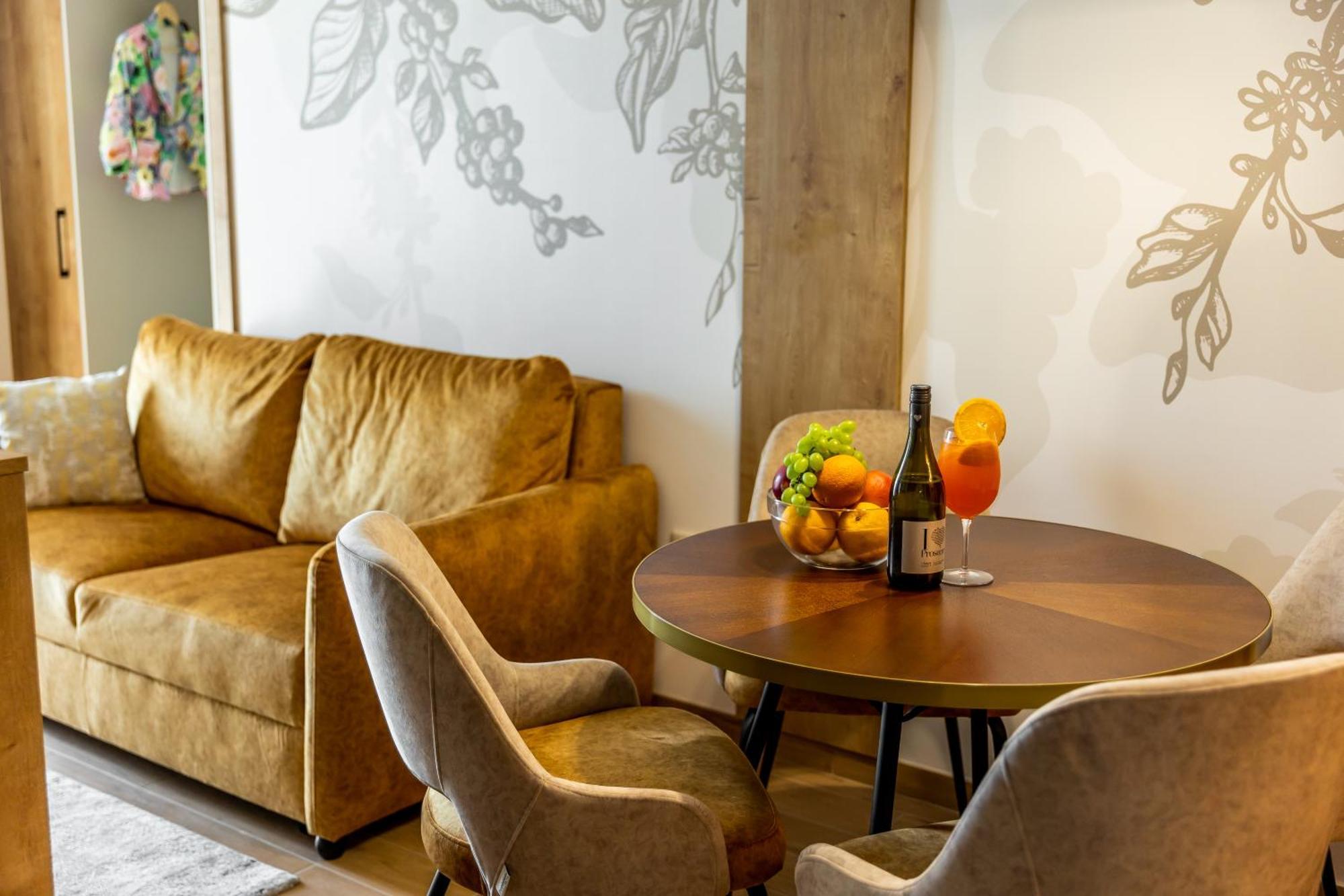 Mokka House Panzio Bed & Breakfast Miskolc Exterior photo